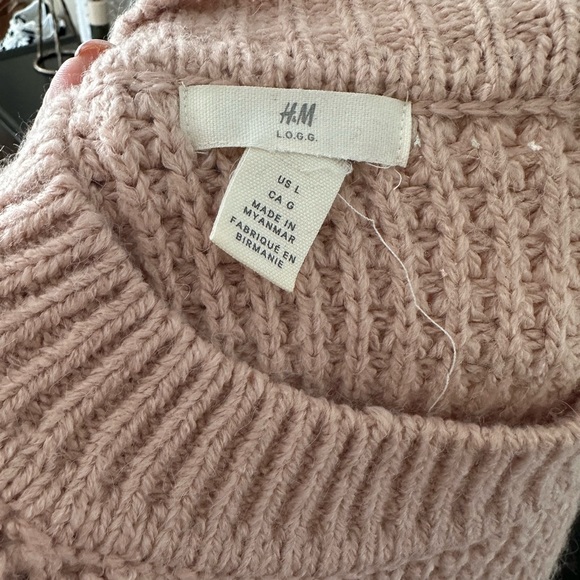 Large Pink Heavy Knit Sweater - Picture 5 of 5